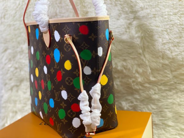 Louis Vuitton Silk Screen Shopping Bag - Image 3