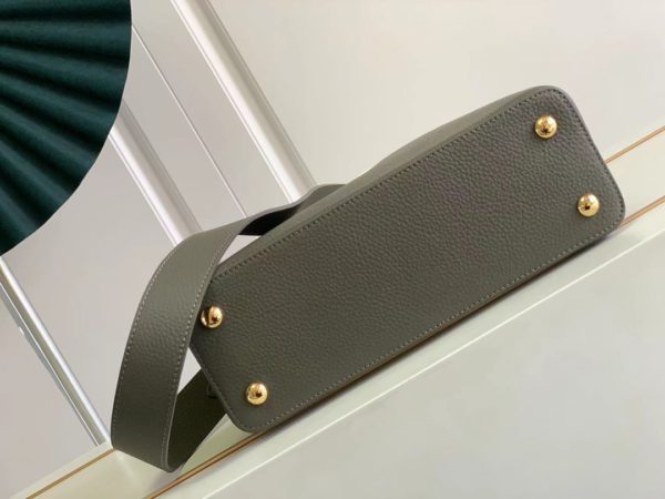 Louis Vuitton Capucines Medium MM Bag - Gray - Image 3