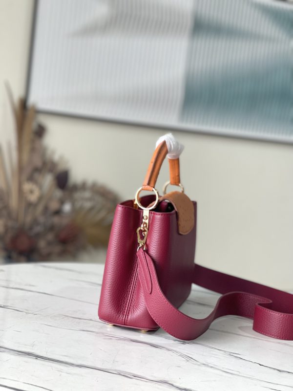 Louis Vuitton Capucines Small Handbag - Purple - Image 5