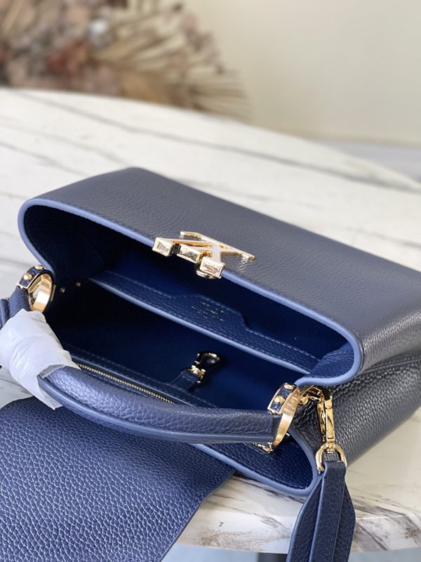 Louis Vuitton Capucines Medium Handbag - Blue - Image 2
