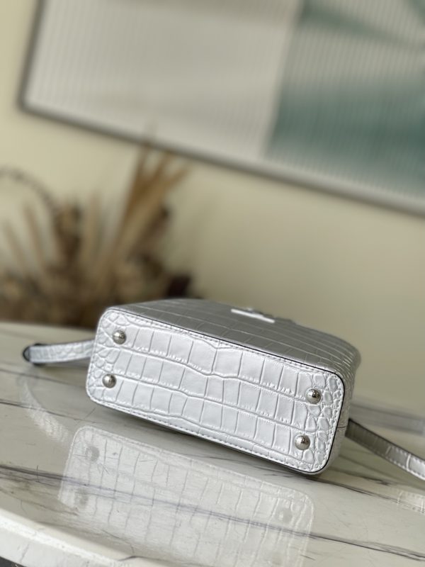 Louis Vuitton Capucines Mini Handbag - Silver - Image 3