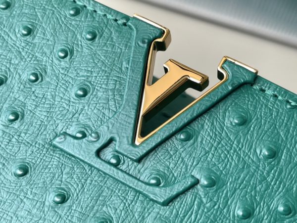 Louis Vuitton Small Capucines Ostrich Leather Hand Bag - Green - Image 2