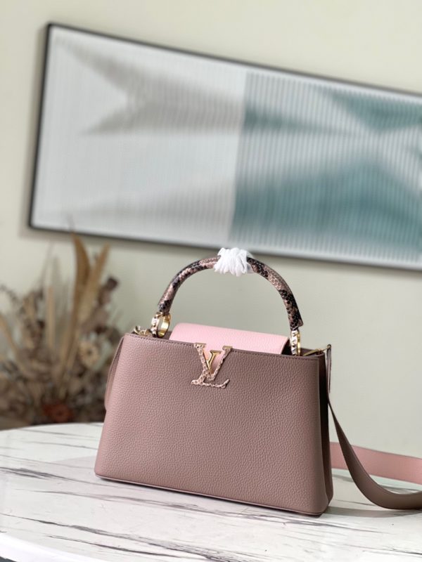 Louis Vuitton Capucines MM Handbag