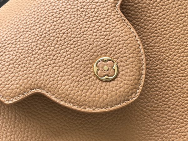 Louis Vuitton Capucines Medium Handbag – Brown - Image 8