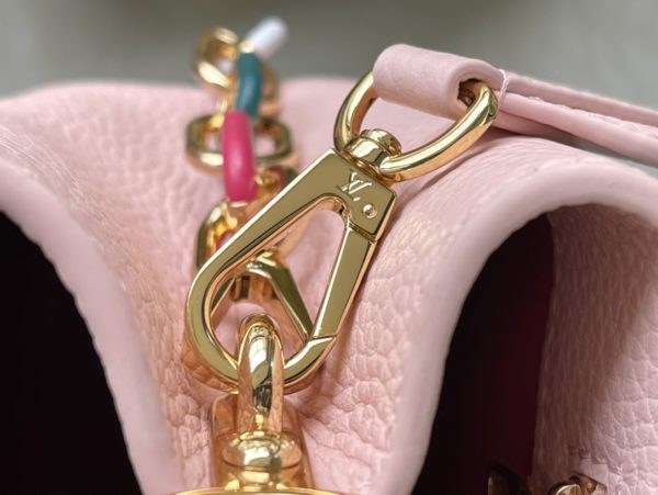 Louis Vuitton Capucines Small Handbag - Image 4