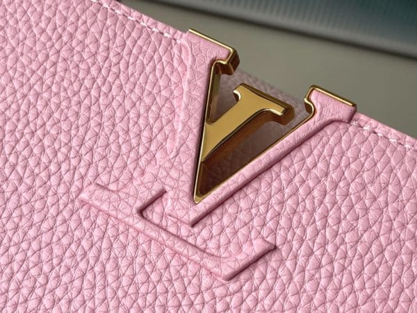 Louis Vuitton Capucines Medium Handbag - Pink - Image 9