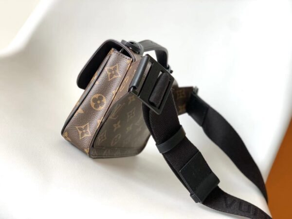 Louis Vuitton S Lock Sling Handbag - Black - Image 5