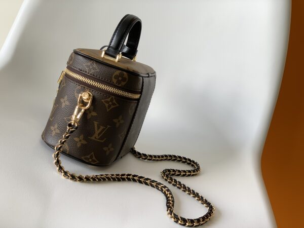 Louis Vuitton Single Vanity Cosmetic Case - Image 5