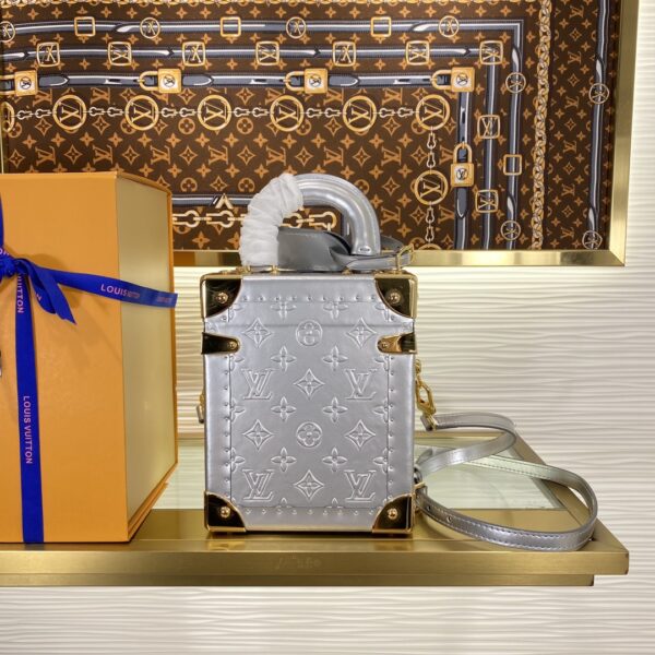 Louis Vuitton Multicamera Box - White - Image 4