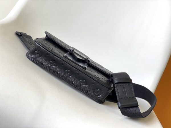 Louis Vuitton S Lock Sling Handbag - Black - Image 4
