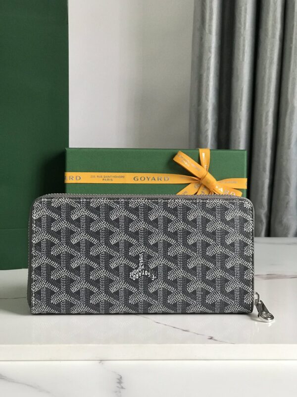 Goyard Matignon Large Long Wallet - Gray - Image 5