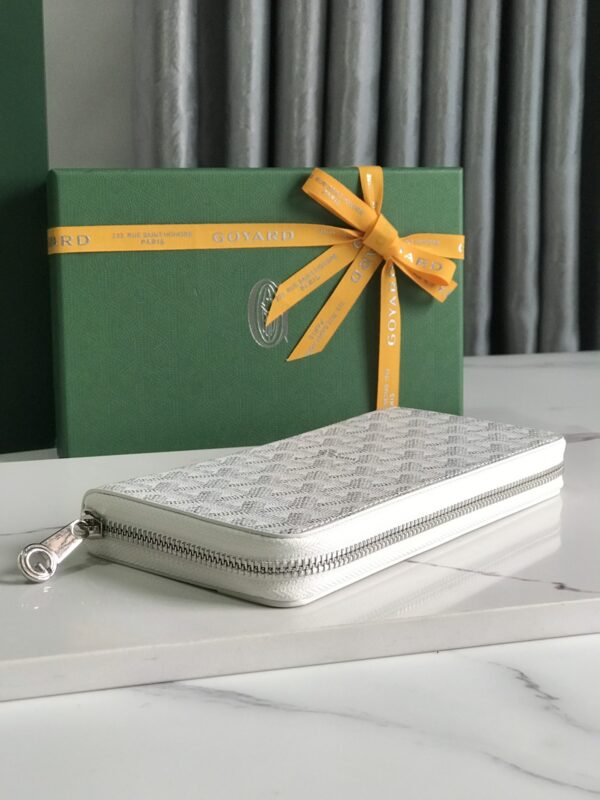 Goyard Matignon Large Long Wallet - White - Image 4