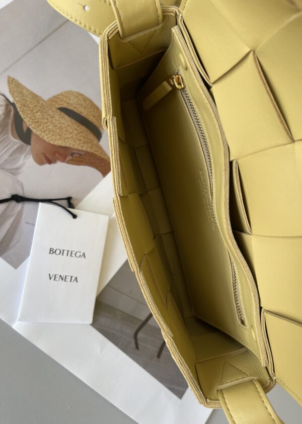 Bottega Veneta Cassette/Pillow Bag - Caramel - Image 2