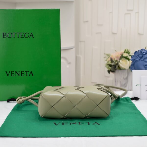 Bottega Veneta Cassette Camera Bag - Green - Image 3