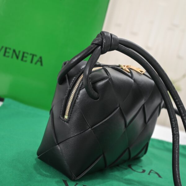 Bottega Veneta Cassette Camera Bag - Black - Image 3