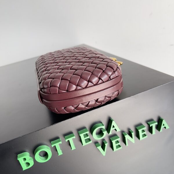 Bottega Veneta Knot Classic Dinner Clutch - Maroon - Image 4