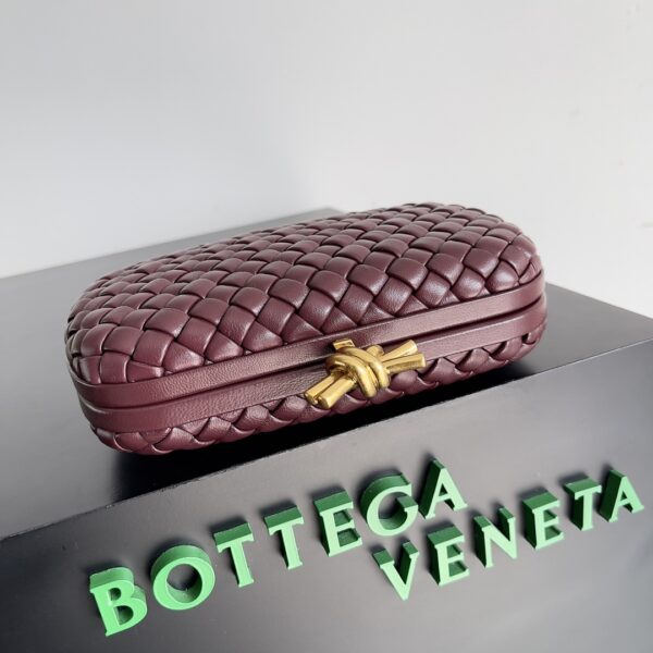 Bottega Veneta Knot Classic Dinner Clutch - Maroon - Image 5