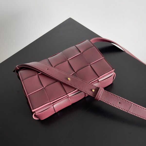 Bottega Veneta Cassette/Pillow Bag - Maroon - Image 3