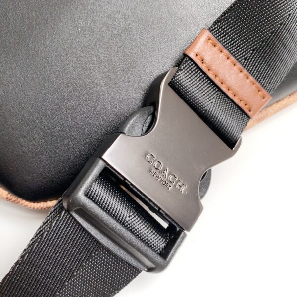 Coach C Men Sports Waist Bag - Blue - Image 3