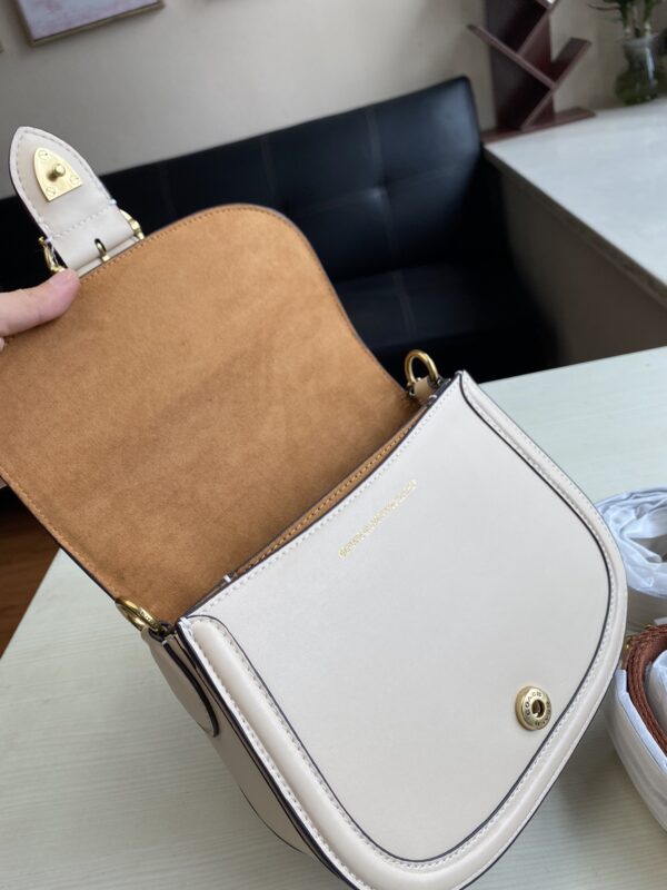 Coach Saddle Shoulder Strap Bag - Cream - Image 3