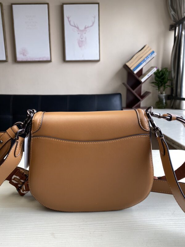 Coach Saddle Shoulder Strap Bag - Brown - Image 5