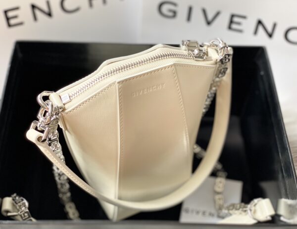 Givenchy Antigona Lock Irregular Chain Bag - White - Image 3